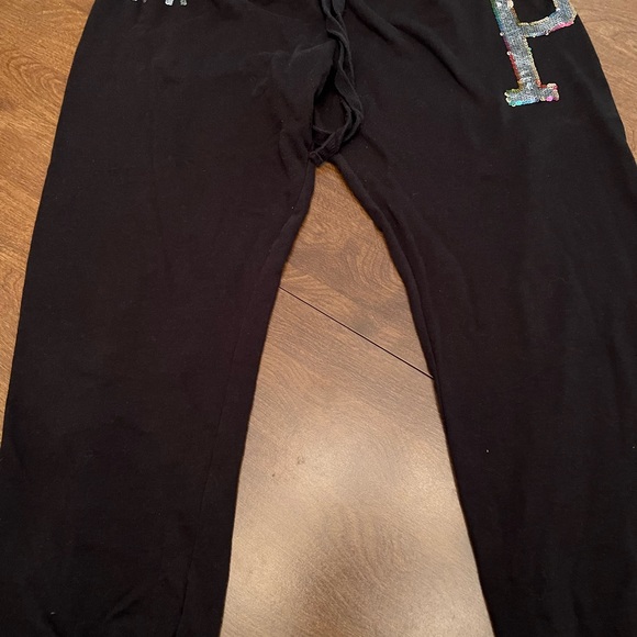 Pink pants - Picture 3 of 5